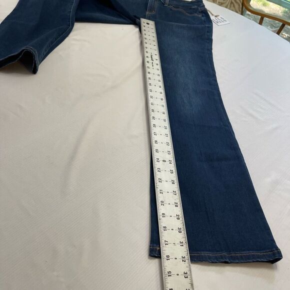 NWT Lila Ryan The Marlee Mid Rise Curvy Boot Cut Grace Denim Jeans Size 30 - Picture 5 of 9